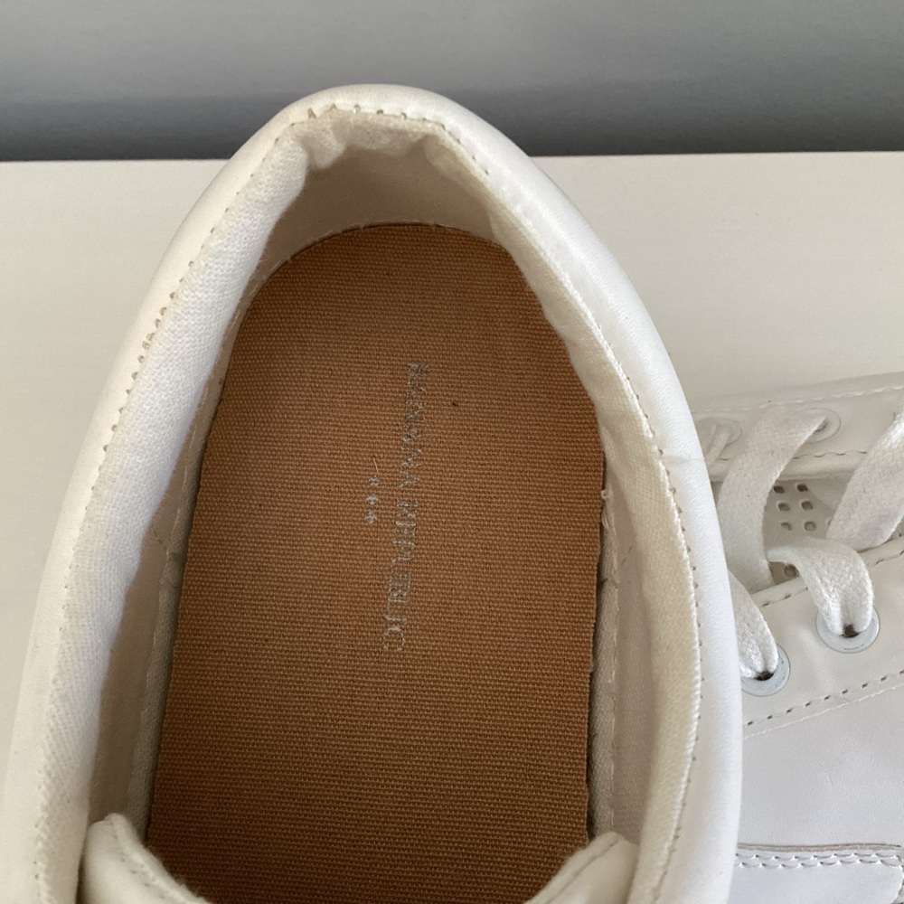 Banana Republic White Sneakers size 8 - Picture 5 of 7